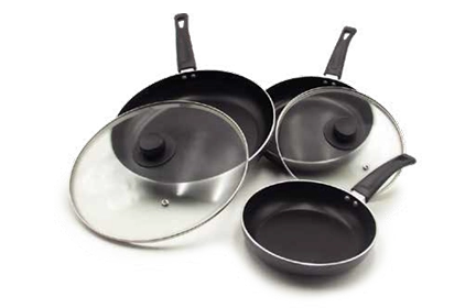 JUEGO TRES SARTENES SILVER CON TAPA DE VIDRIO.